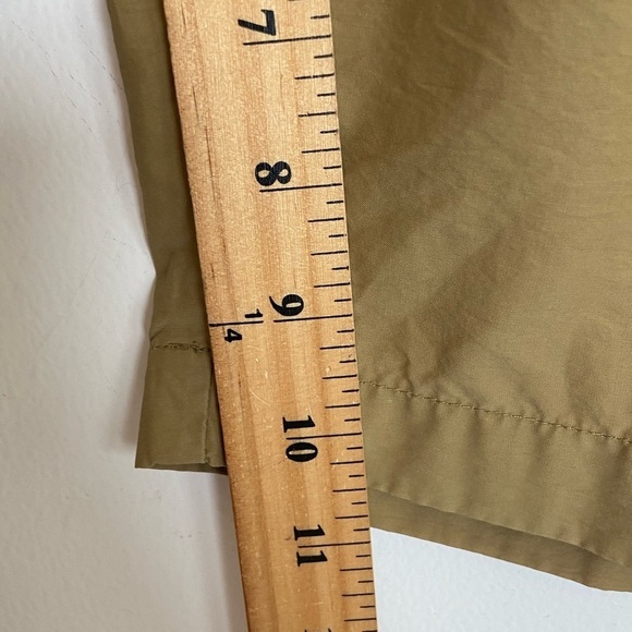 J. Crew Men's Cargo Shorts Size 38 Tan Outdoor Hiking Lightweight Quick Dry - Picture 8 of 10